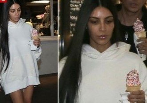 Abatida e sem make, Kim Kardashian é flagrada pela primeira vez após assalto