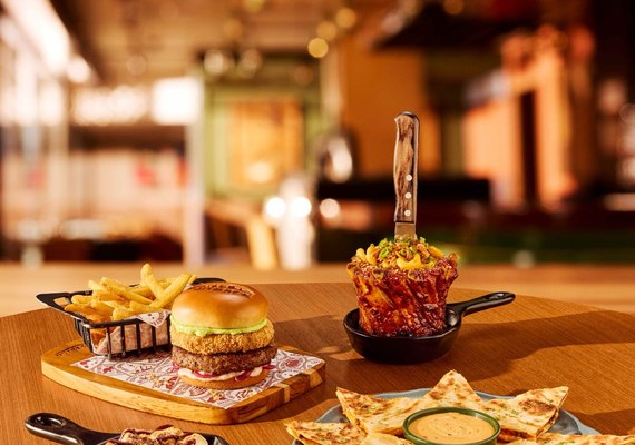 Outback atende pedidos dos consumidores e traz clássicos de volta em campanha