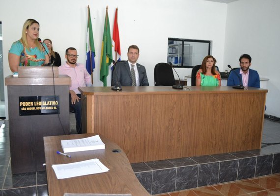 Prefeitura, Ministério Público e ICMBio entregam alvarás a jangadeiros em Milagres