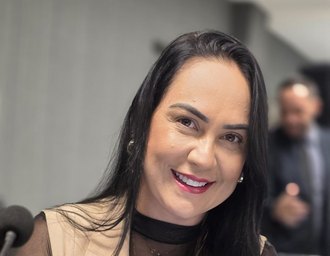 Vereadora Jackelline Barbosa cobra ampliação de programa para agilizar filas de espera no SUS em Arapiraca