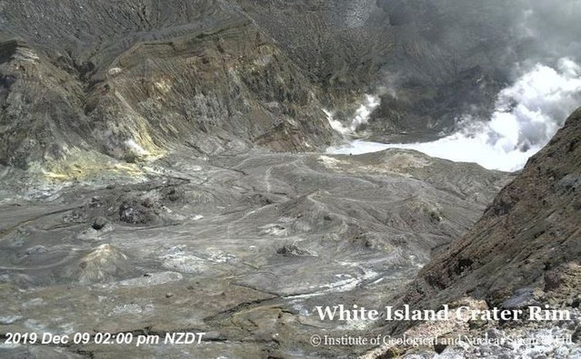 Atividade do vulcão Whakaari paralisa buscas por desaparecidos na Nova Zelândia