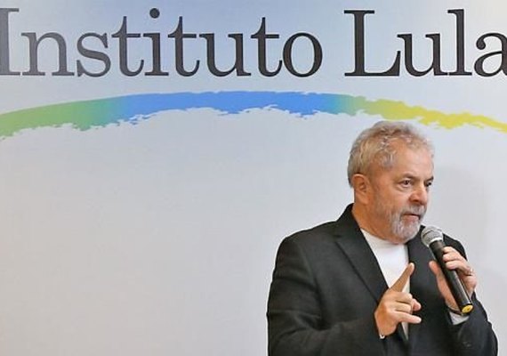 Justiça Federal suspende atividades do Instituto Lula a pedido do MPF