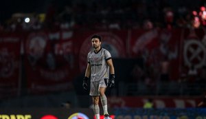 Em noite de Copa do Brasil, Matheus Albino completa 100 jogos pelo CRB