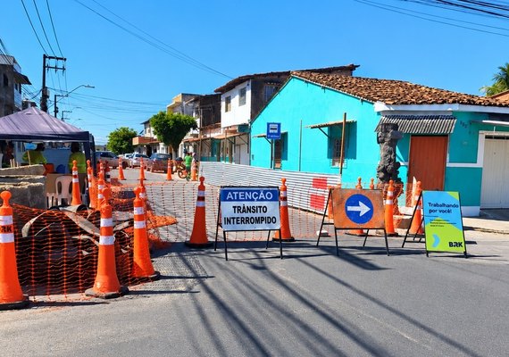 BRK realiza nova etapa de obra emergencial na rua Cabo Reis