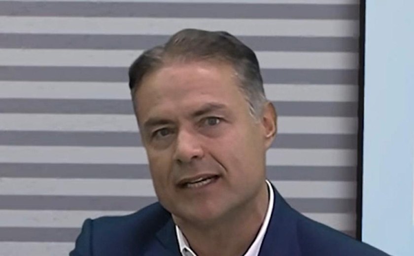 'Vou fazer concurso todo ano para segurança, educação e saúde', garante Renan Filho em sabatina na TV Asa Branca