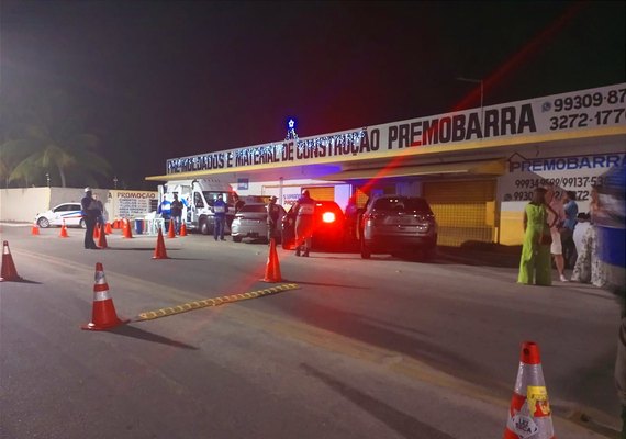 Um homem é preso em flagrante em blitz da Operação Lei Seca na Barra de São Miguel