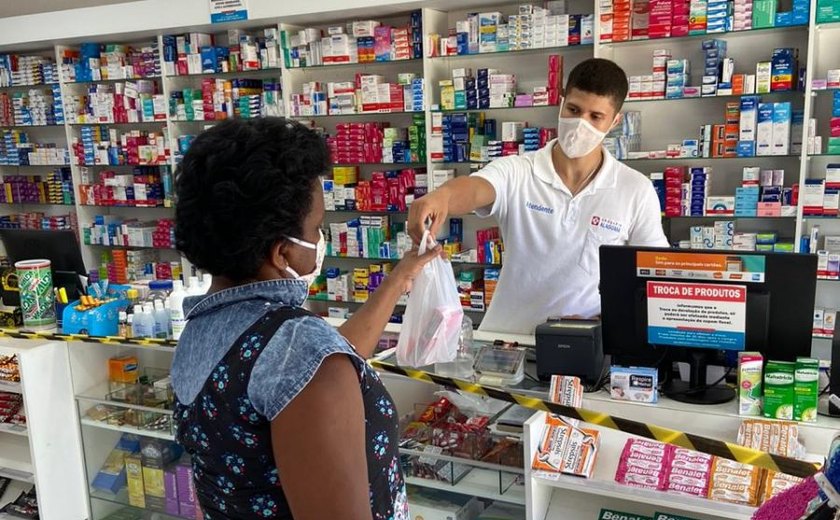 Mais de 40 farmacêuticos testaram positivo para Covid-19 em Alagoas