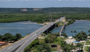Muro de contenção da Ponte Divaldo Suruagy passará por reparos a partir da próxima segunda-feira (30)