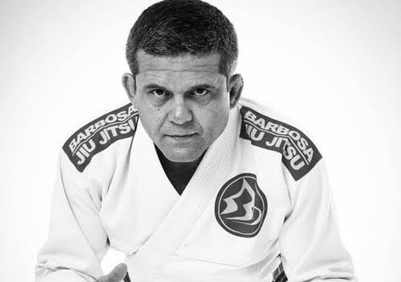 Lenda do jiu-jitsu e do judô mundial desembarca em Alagoas para uma série de seminários