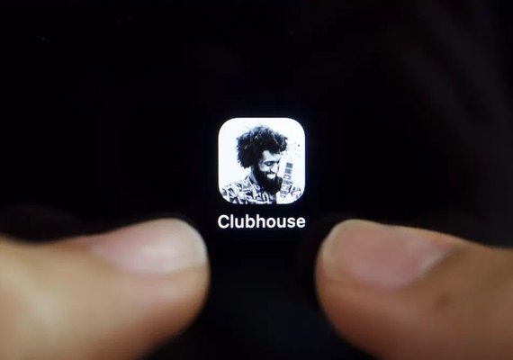 Clubhouse lança opção para usuários gravarem melhores trechos de conversas