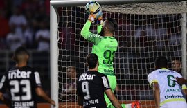 São Paulo sai perdendo por dois gols, mas busca empate contra Chapecoense