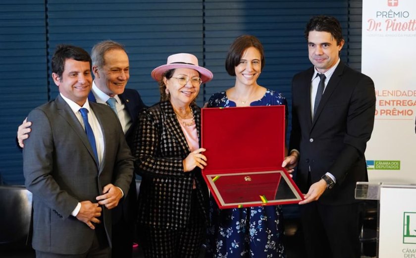 Hospital de Amor de Arapiraca ganha prêmio Dr. Pinotti pela qualificação dos serviços de saúde da mulher