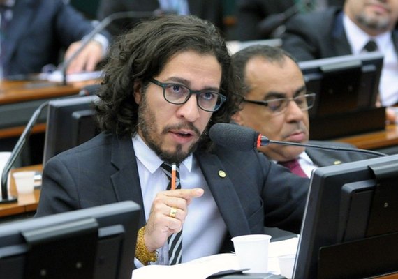 Jean Wyllys decide não tomar posse para novo mandato em razão de ameaças