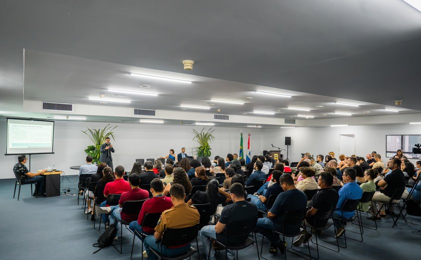 Profissionais da comunicação participam da 14ª edição do Tendências e Soluções