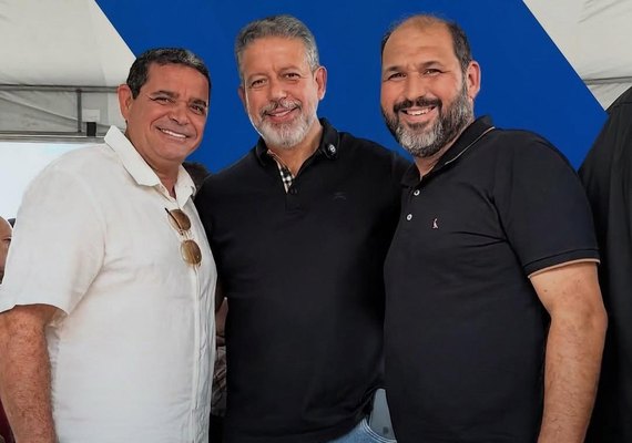 Francis Correia e Márcio Lima mobilizam 'Time de Santa Luzia' em grande caminhada no feriado da Emancipação Política