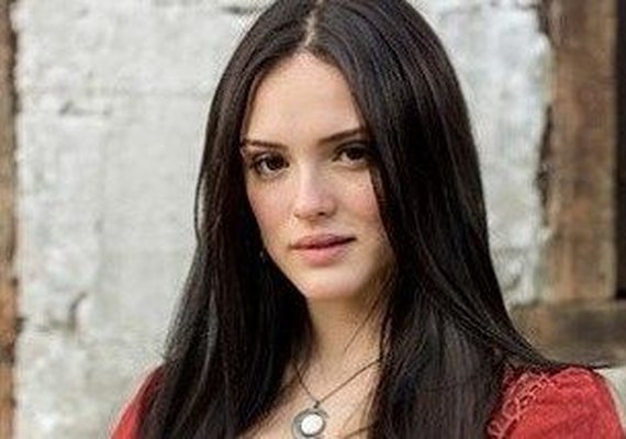 Gafe de Isabelle Drummond em gravação de novela gera punição na Globo