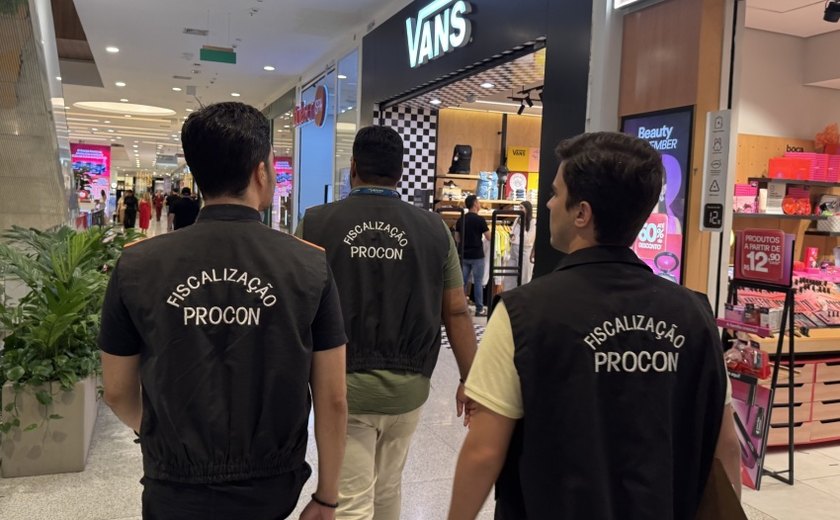Procon Maceió orienta consumidores sobre compras seguras no final de ano