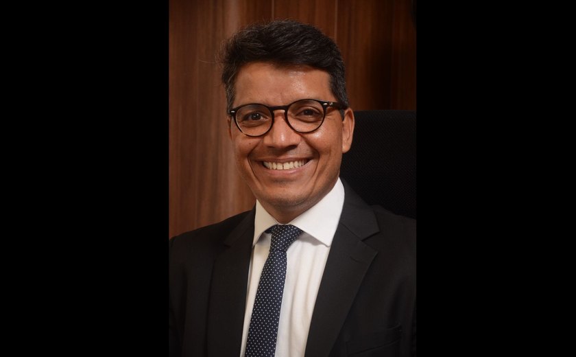 Trabalhador que atua no domingo da eleição tem direito de sair para votar sem desconto no salário