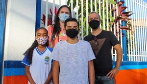 Escola desenvolve podcast como atividade pedagógica para ensino religioso