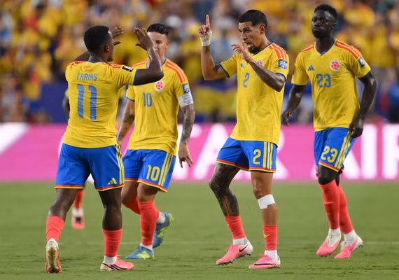 Colômbia é a primeira seleção a jogar Copa em três países
