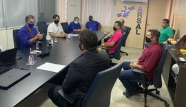 Deputado Marcelo Beltrão solicita linha de crédito para taxistas intermunicipais