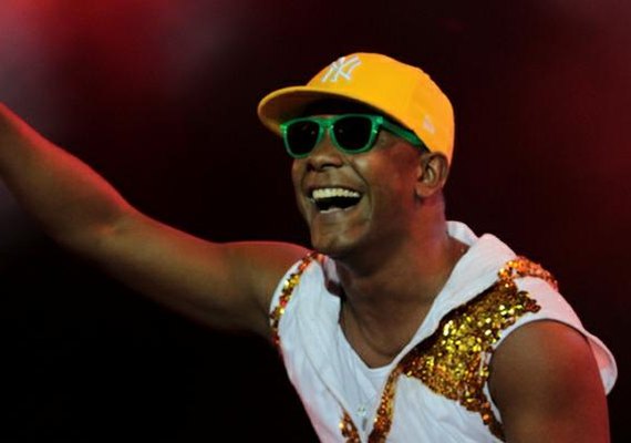 Saiba o real estado de saúde de Márcio Victor, vocalista do Psirico