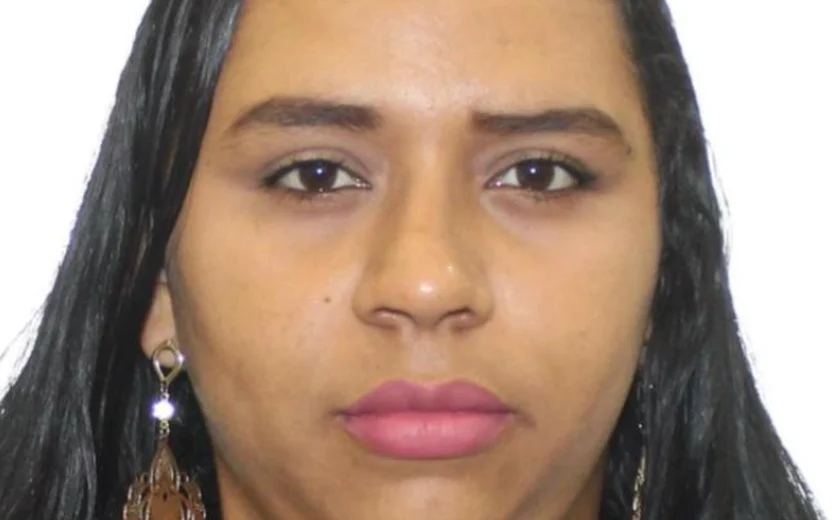 Mãe de 3 filhos é morta a facadas; companheiro é suspeito