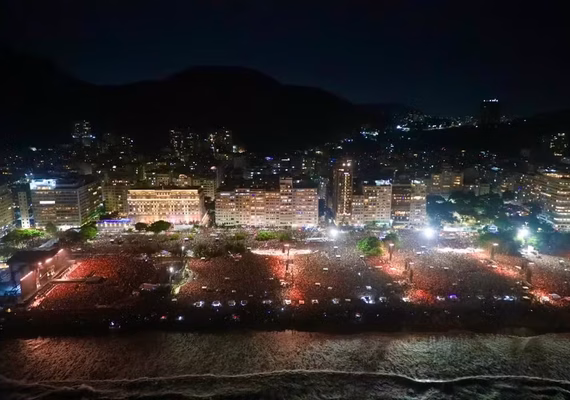 Show de Lady Gaga levou 2,1 milhões de pessoas para Copacabana
