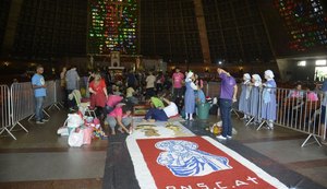 Tapetes de Corpus Christi levam beleza e fé às ruas do Rio de Janeiro