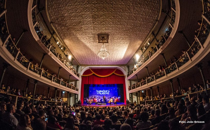 Teatro Deodoro celebra 109 anos com programação de 11 a 17 de novembro