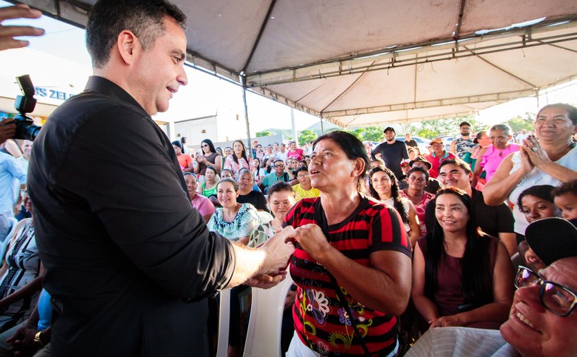 Governador anuncia construção de ponte no povoado Piedade