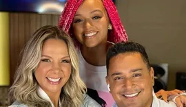 Crise em família! Filha de Xanddy e Carla Perez assume namorada e cantor acaba reagindo mal