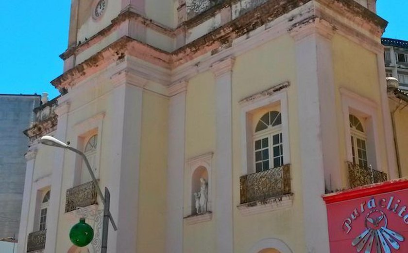 Igreja do Livramento é assaltada pela terceira vez no Centro de Maceió