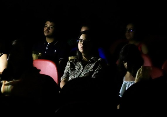 Aberta a temporada de cinema no Centro de Convenções de Viçosa