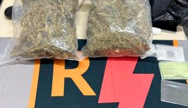 Polícia apreende entorpecentes e arma de fogo em Santana do Ipanema