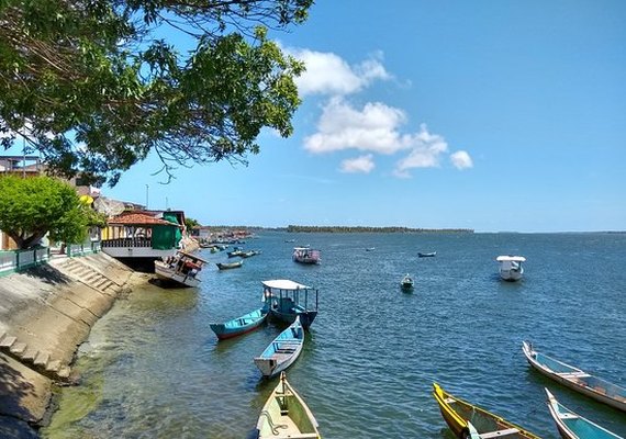 Corpo de homem é encontrado por irmão às margens da Lagoa Redonda, em Piaçabuçu