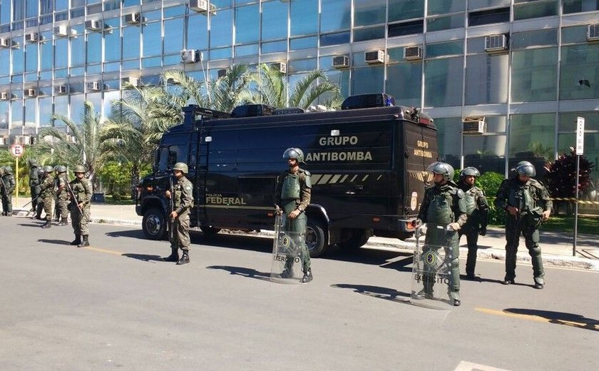 Ministério do Trabalho em Brasília é esvaziado após suspeita de bomba