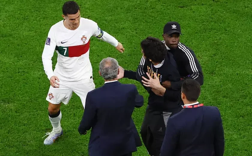 Cristiano Ronaldo sofre tentativa de agressão após eliminação de Portugal na Copa do Mundo