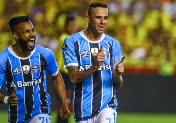Grêmio abre vantagem e se aproxima da final da Libertadores