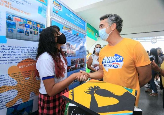 Alunos da rede pública estadual vacinados receberão bolsa retorno de R$500