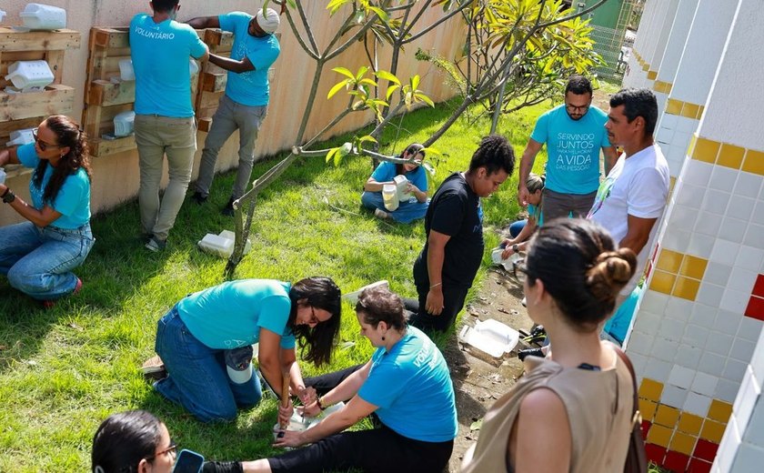 Horta implantada por voluntários beneficia mais de 800 estudantes em Alagoas