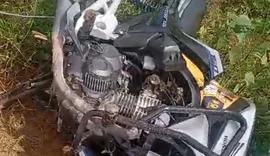 Motocicleta roubada é encontrada em matagal na zona urbana de Arapiraca