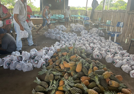MST doa 10 toneladas de alimentos para famílias vítimas da Braskem