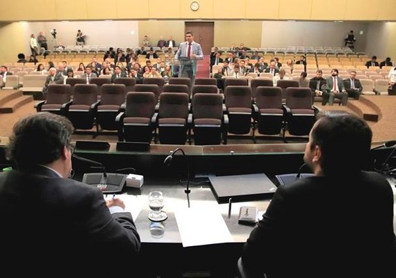 Advogados de Alagoas apresentam suas queixas ao Tribunal de Justiça