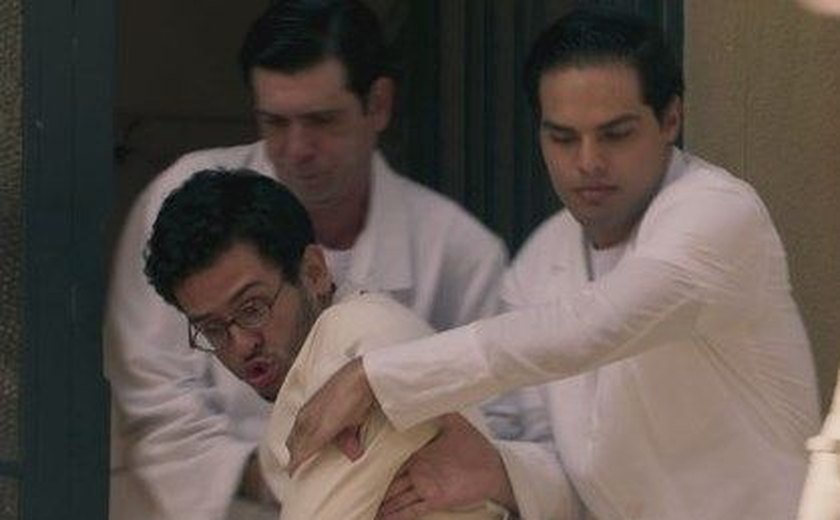 'Êta Mundo Bom': Jack é internado em hospício após quase desmascarar vilões