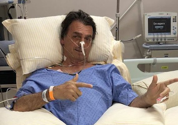 Jair Bolsonaro passa por procedimento para drenagem de líquido no abdômen