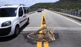 Cratera se abre na cabeceira da Ponte sobre o Rio São Miguel