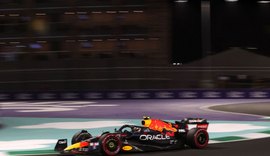 Sergio Perez garante na Arábia Saudita primeira pole na F1 de um mexicano