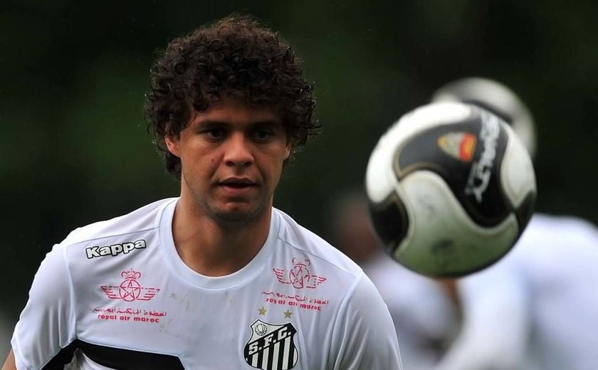 Victor Ferraz quer evitar título antecipado do Palmeiras na Vila