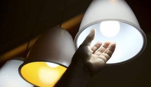 Confira vantagens e riscos de aderir à tarifa branca de energia elétrica